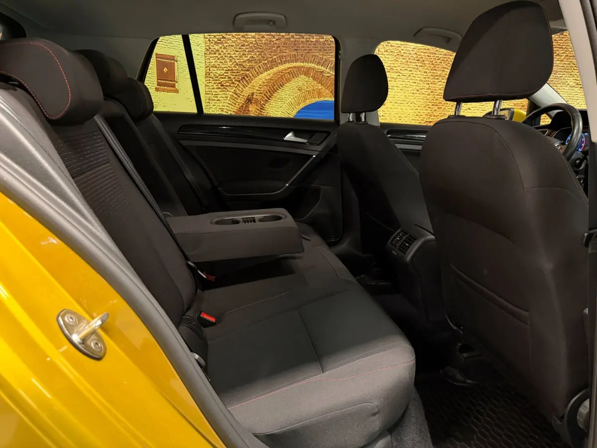 1.5 TSI Highline Sound Automaat LED PDC Carplay