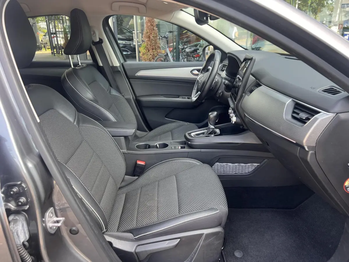 1.3 TCe 140 Automaat Airco Clima Navi LED NAP