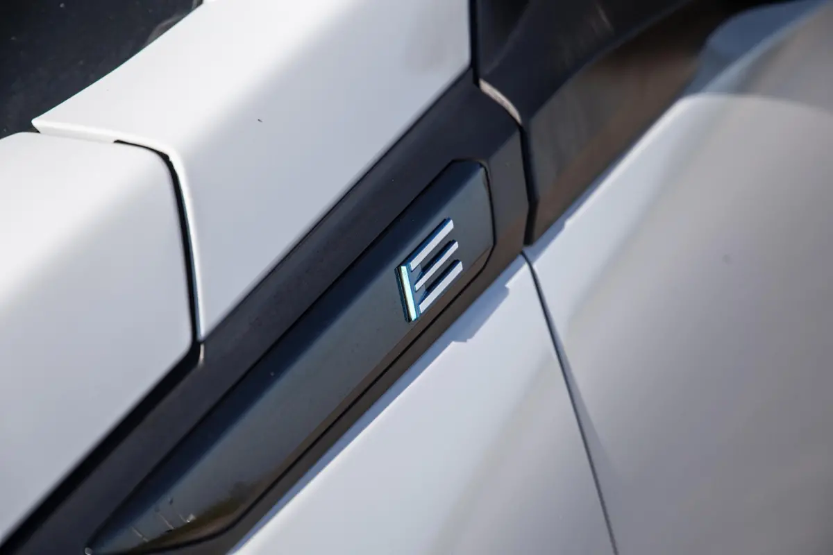 EV Allure 54 kWh ADAPTIVE CRUISE / CARPLAY / CAMERA / NAVI