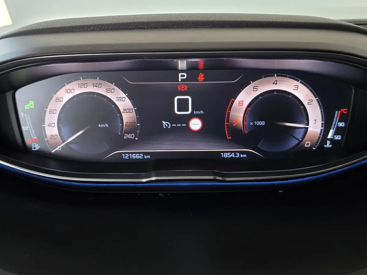 1.6 e-THP GT Line | NL-Auto | Trekhaak | Camera | Cruise control