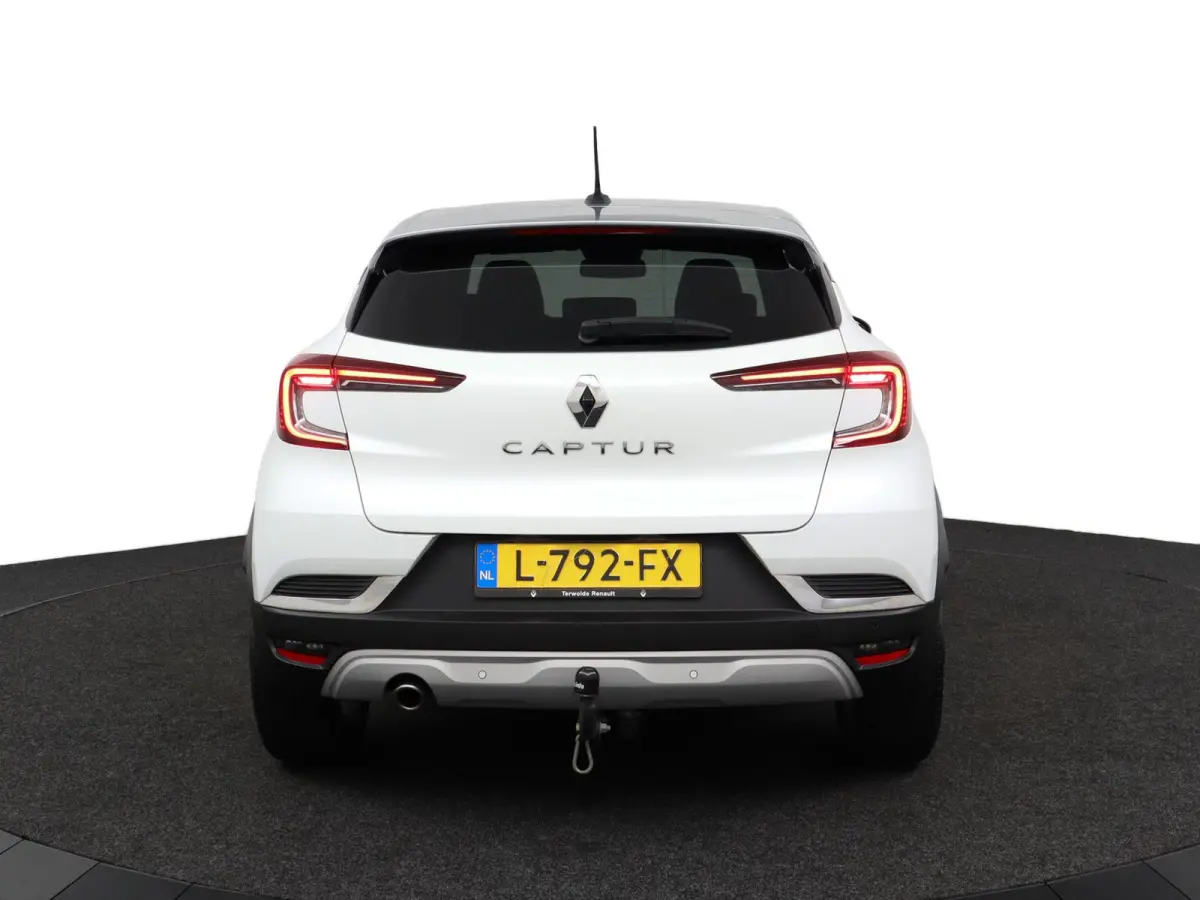 TCe 140 EDC GPF Intens | AUTOMAAT | Trekhaak | Parkeercamera | Navigatie |