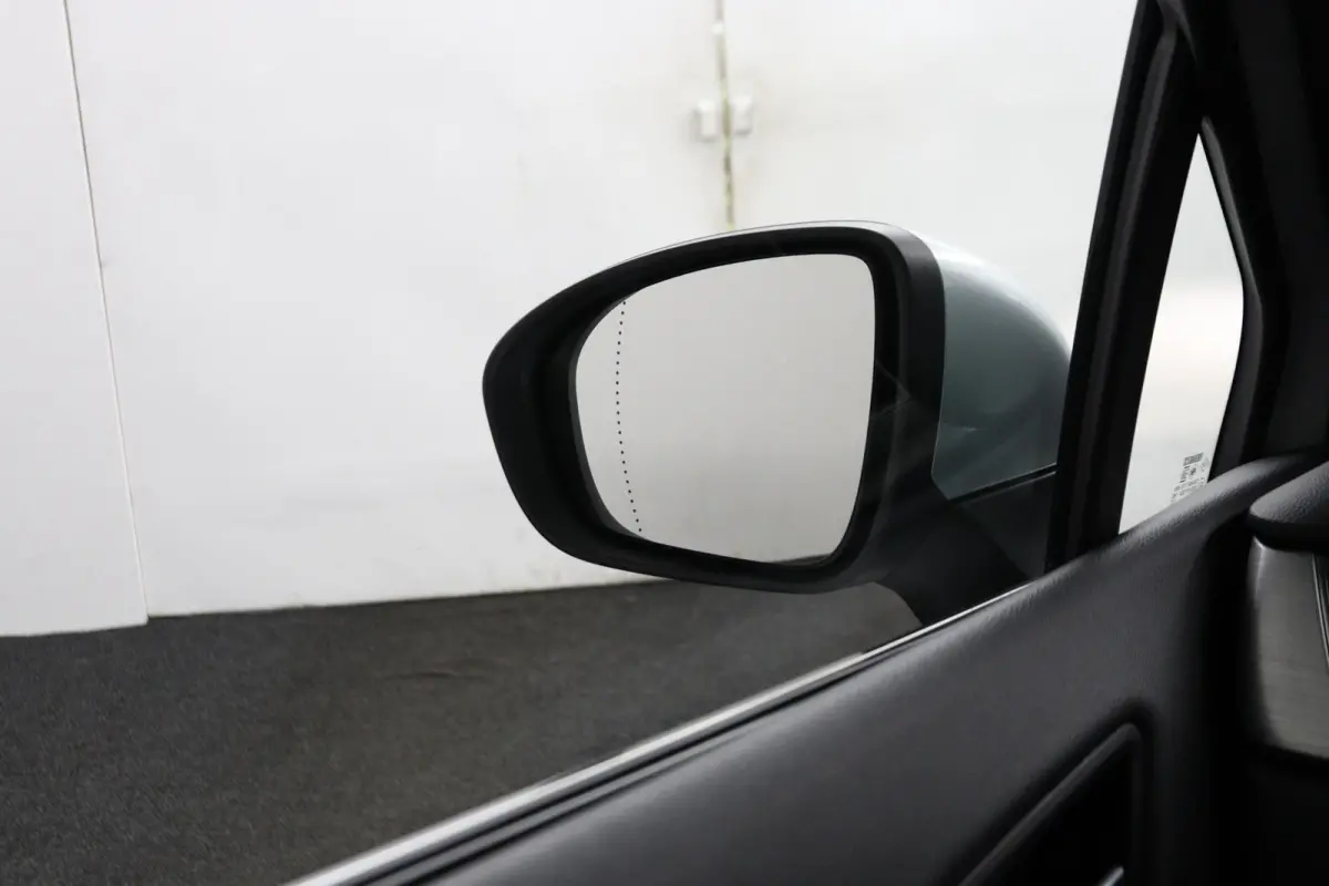 TCe 140 EDC GPF Intens | AUTOMAAT | Trekhaak | Parkeercamera | Navigatie |
