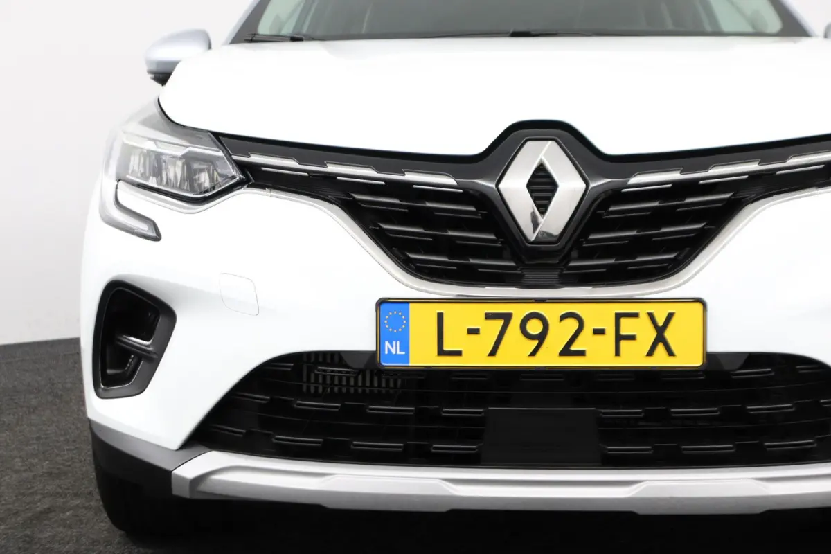 TCe 140 EDC GPF Intens | AUTOMAAT | Trekhaak | Parkeercamera | Navigatie |