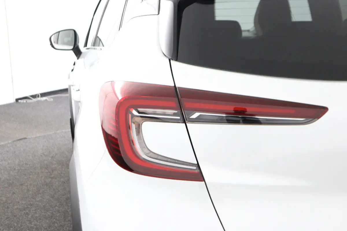 TCe 140 EDC GPF Intens | AUTOMAAT | Trekhaak | Parkeercamera | Navigatie |