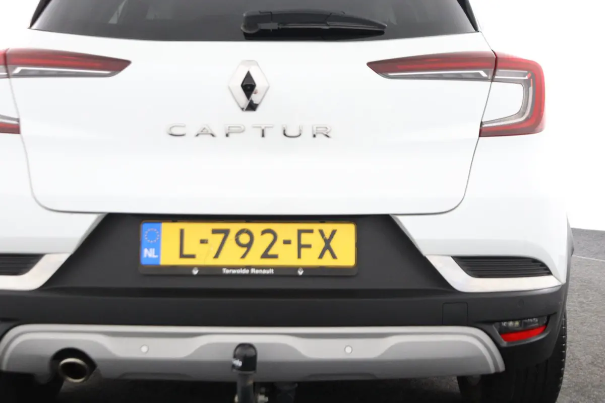 TCe 140 EDC GPF Intens | AUTOMAAT | Trekhaak | Parkeercamera | Navigatie |