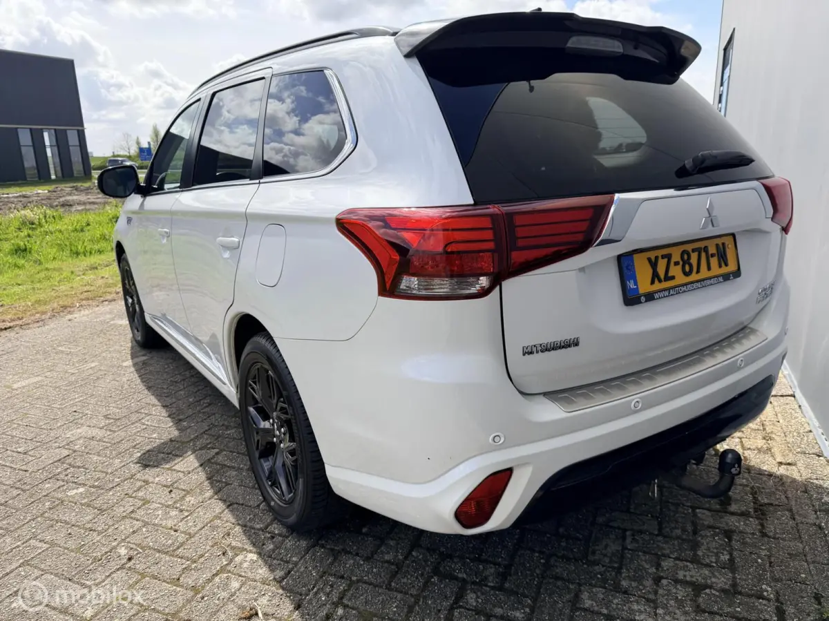 2.4 PHEV Intense+ |TREKHAAK|ALLSEASON BANDEN | CARPLAY