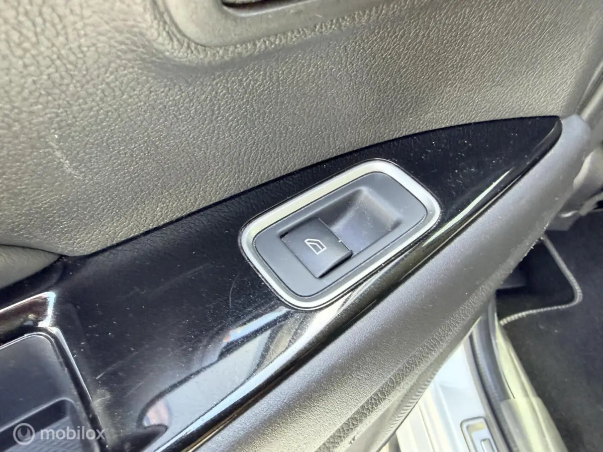 2.4 PHEV Intense+ |TREKHAAK|ALLSEASON BANDEN | CARPLAY