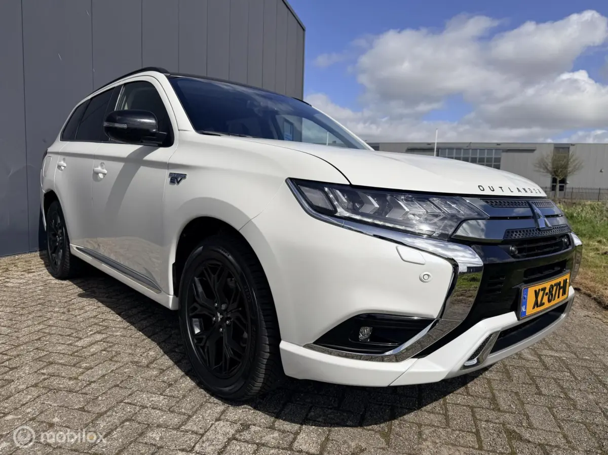 2.4 PHEV Intense+ |TREKHAAK|ALLSEASON BANDEN | CARPLAY