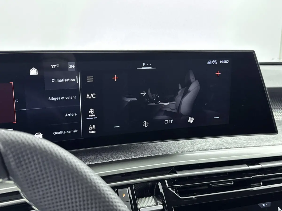 1.6 Plug-in Hybrid 195pk GT Exclusive | DEMO DEAL | Panoramisch schuifkanteldak | Lederen bekleding | Elektrische achterklep |