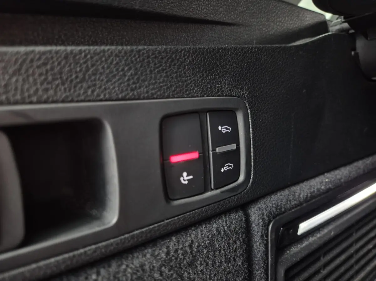 SQ5 3.0 TFSI SQ5 quattro 355PK/ABT/Lucht/Trekhaak/Pano/Leder/21/Virtual/Carplay/