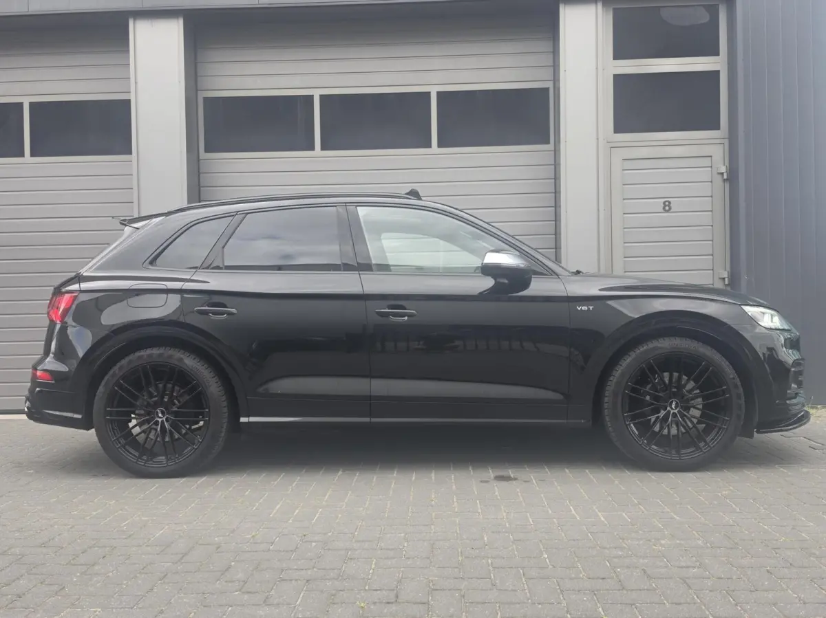 SQ5 3.0 TFSI SQ5 quattro 355PK/ABT/Lucht/Trekhaak/Pano/Leder/21/Virtual/Carplay/