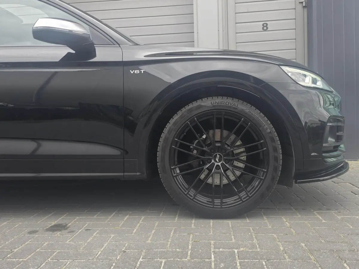 SQ5 3.0 TFSI SQ5 quattro 355PK/ABT/Lucht/Trekhaak/Pano/Leder/21/Virtual/Carplay/