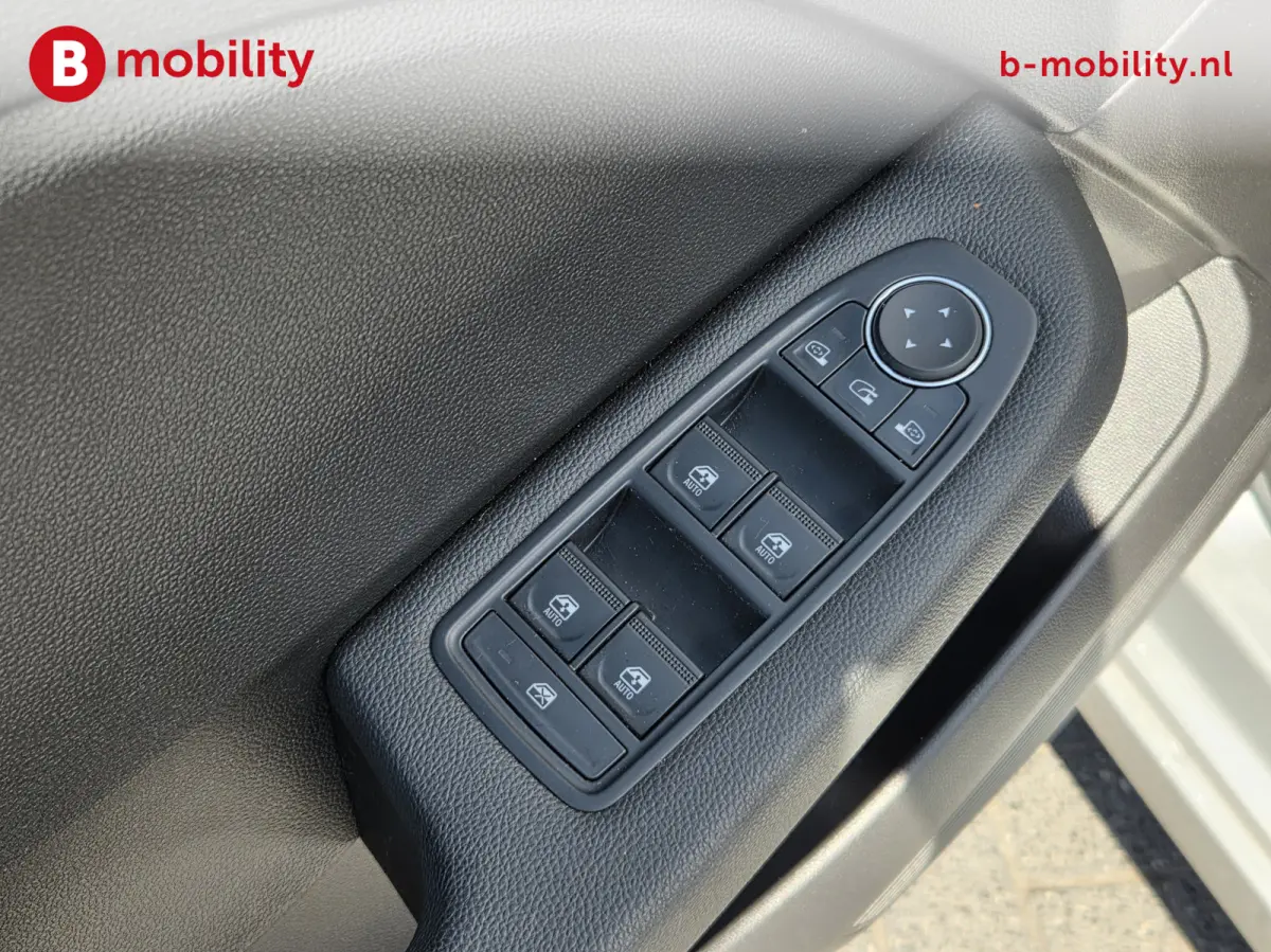 1.0 TCe 90 GPF Evolution Apple CarPlay | Navigatie | Cruise Control | DAB Audio