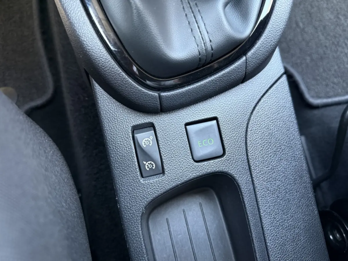 0.9 TCe Intens | Navi | Afn trekhaak | NL auto | Camera | half leder
