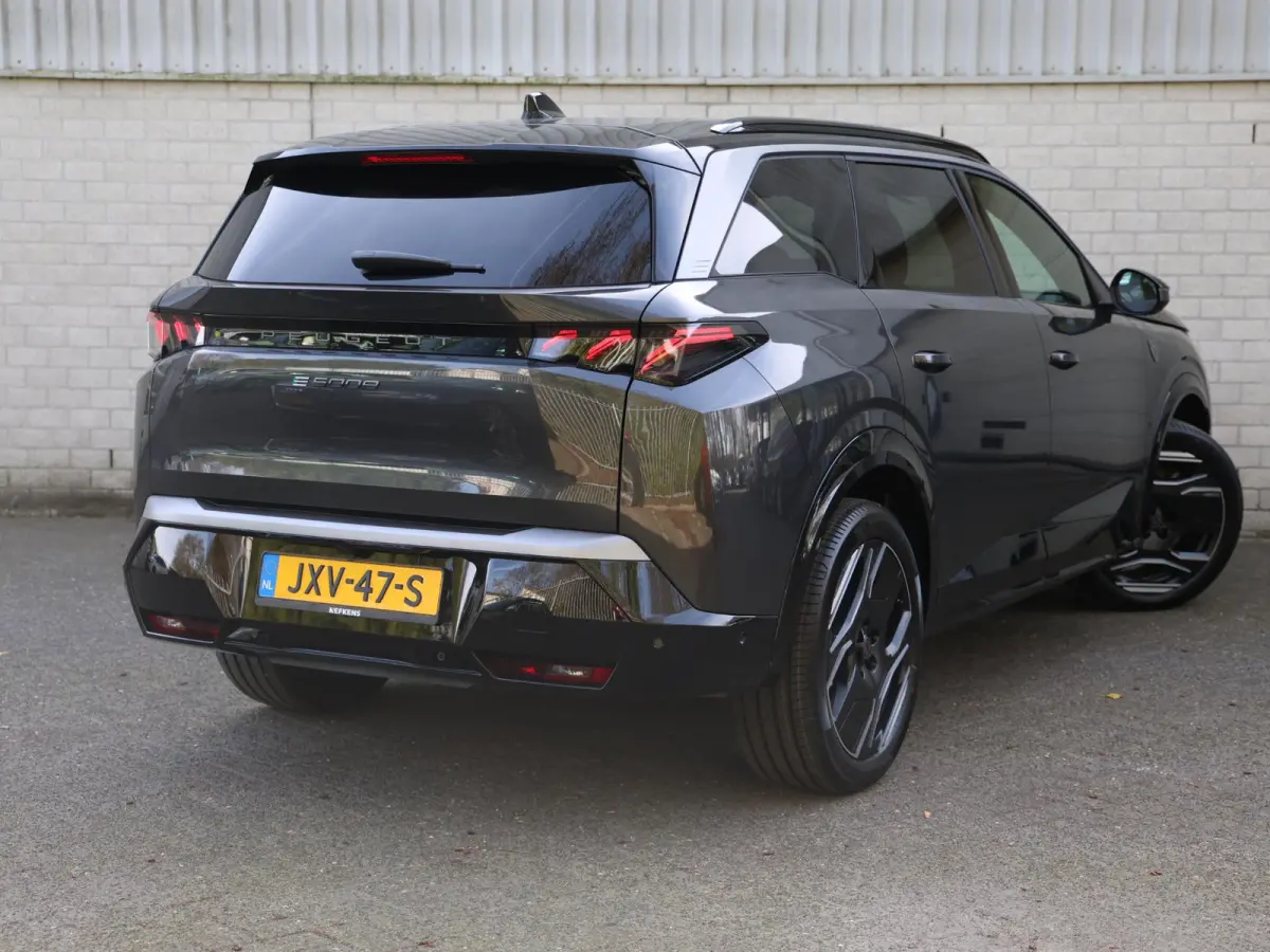 GT Exclusive 73 kWh 7p | Demo | Trekhaak | Lederen Bekleding | Navigatie | Camera | panoramadak
