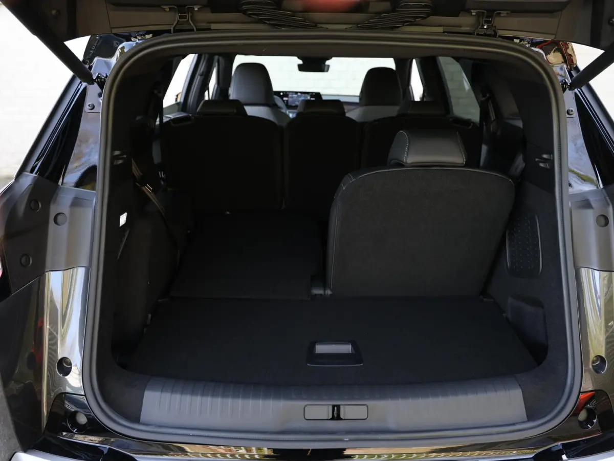 GT Exclusive 73 kWh 7p | Demo | Trekhaak | Lederen Bekleding | Navigatie | Camera | panoramadak