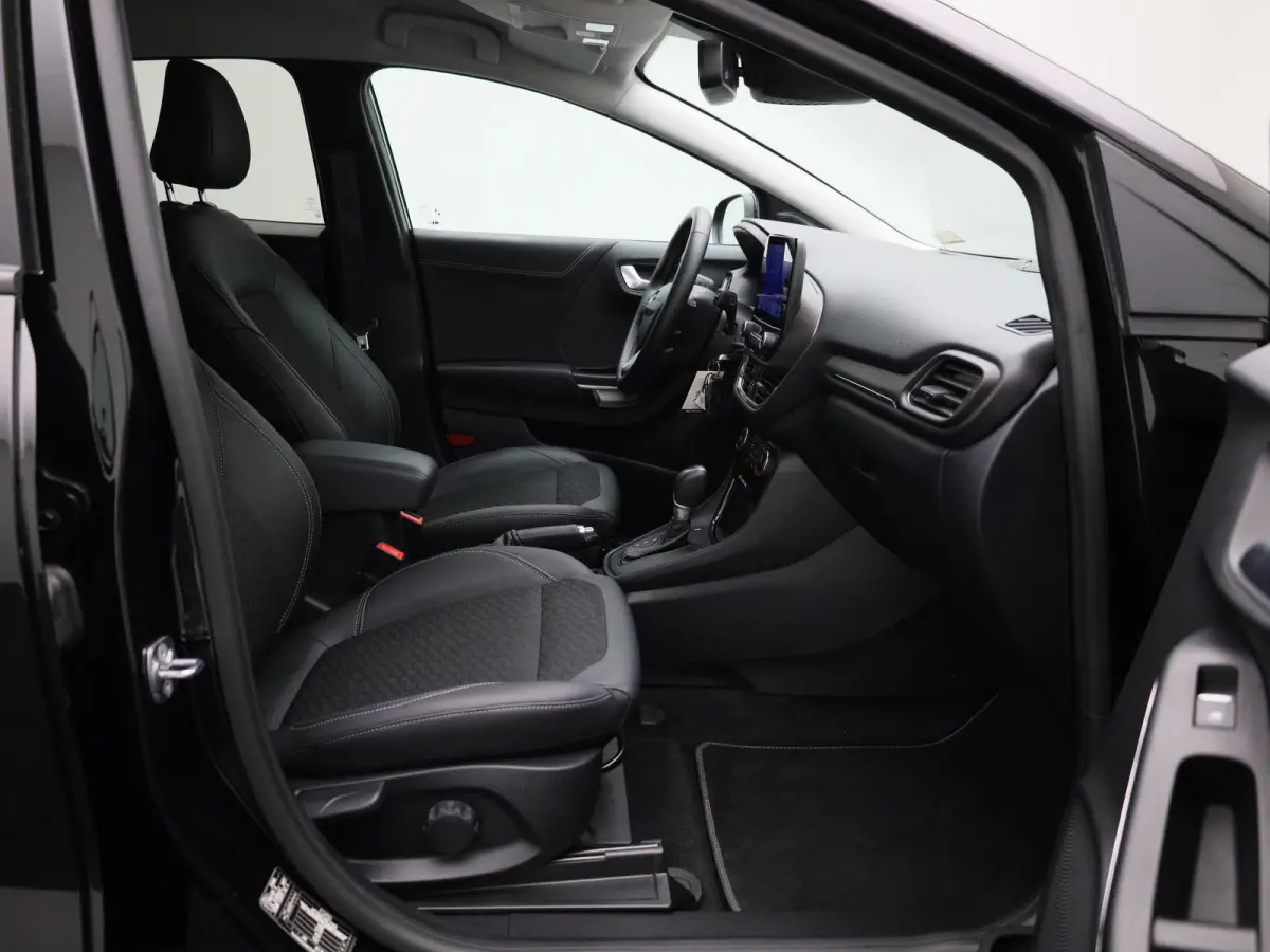 1.0i Ecoboost 92kW Aut. Titanium X Winterpack | Camera | Adaptive cruise | Climate | Apple carplay