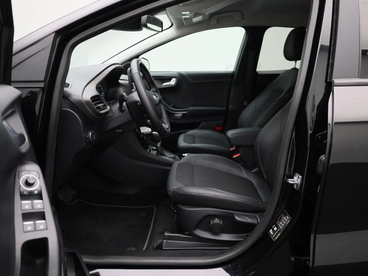 1.0i Ecoboost 92kW Aut. Titanium X Winterpack | Camera | Adaptive cruise | Climate | Apple carplay