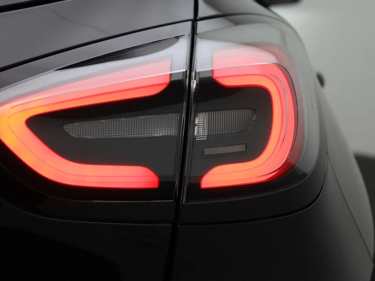 1.0i Ecoboost 92kW Aut. Titanium X Winterpack | Camera | Adaptive cruise | Climate | Apple carplay