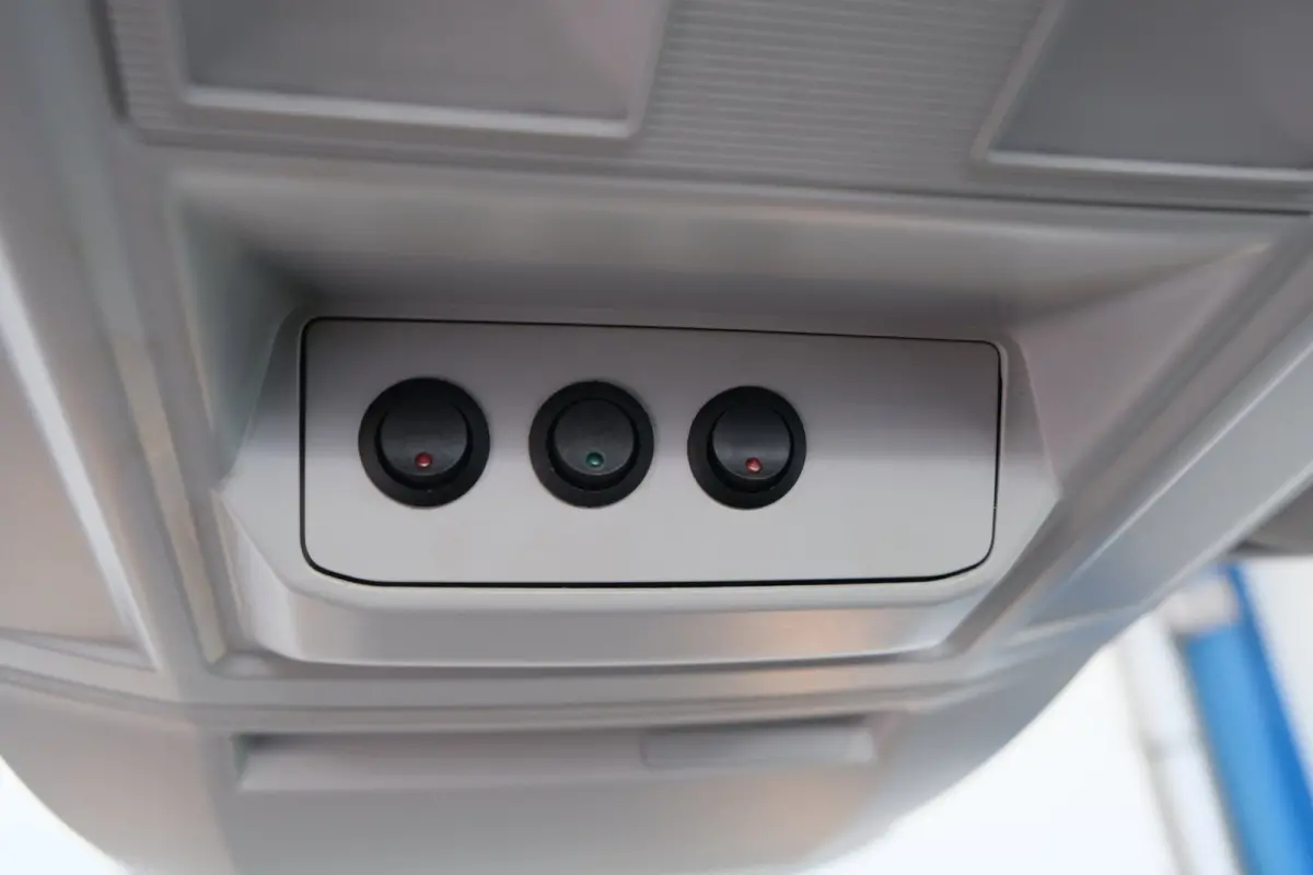 50 2.0 Extra Lang DL Pick-up - Airco, Cruise, Navi, Camera, Carplay, Trekhaak.