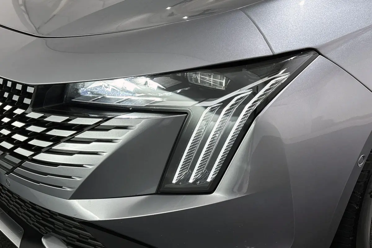 1.6 HYbrid 225 Allure Stoelverwaring Elektrische Achterklep Adaptieve Cruise Control