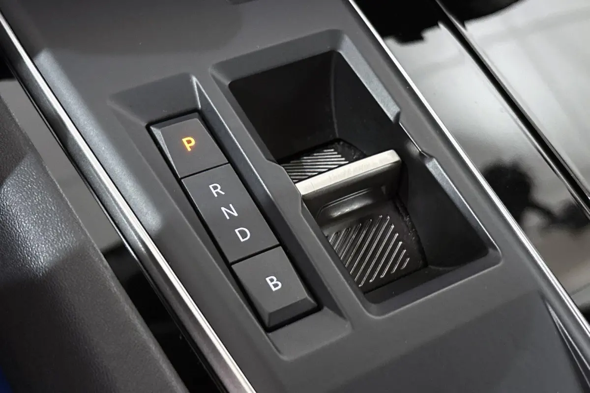 1.6 HYbrid 225 Allure Stoelverwaring Elektrische Achterklep Adaptieve Cruise Control