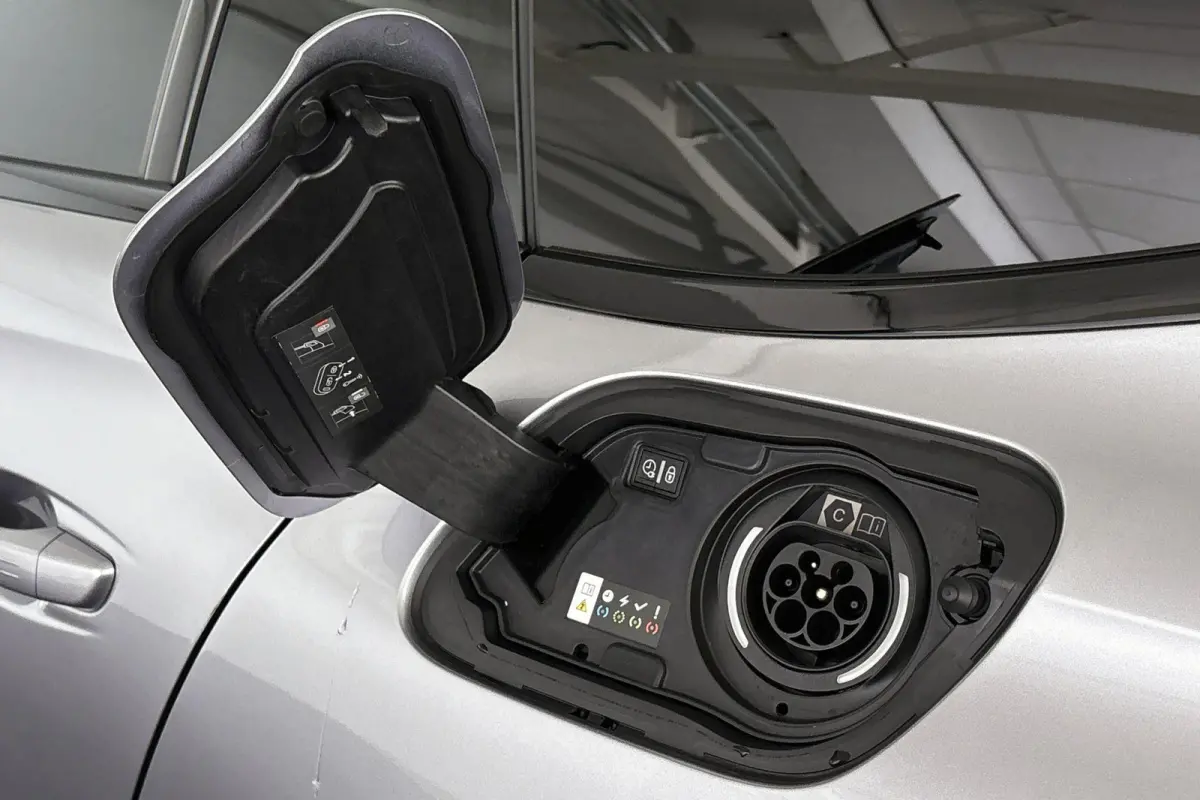 1.6 HYbrid 225 Allure Stoelverwaring Elektrische Achterklep Adaptieve Cruise Control