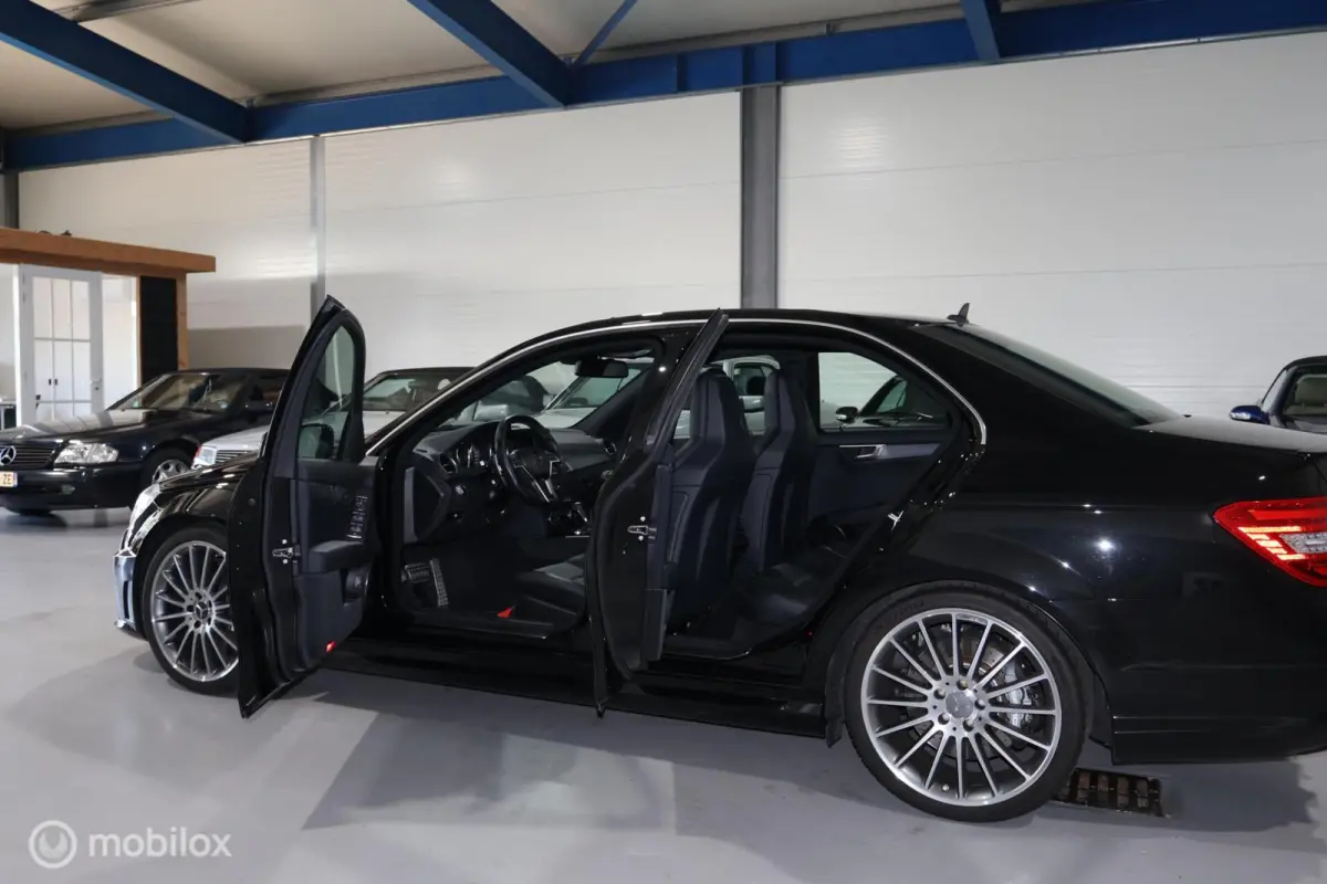 AMG 63