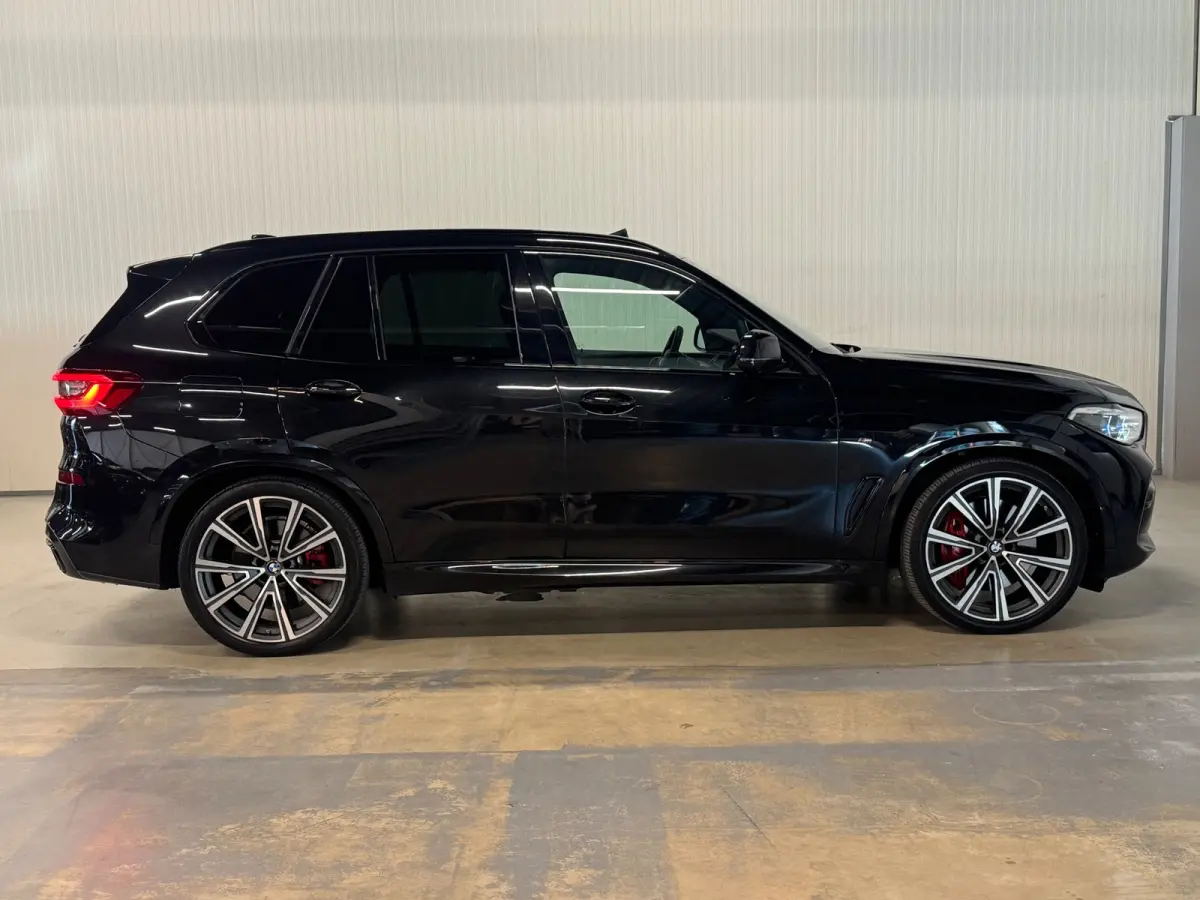 XDrive45e High Executive | M-SPORT | PANO | LASERLIGHTS | LUCHTVERING