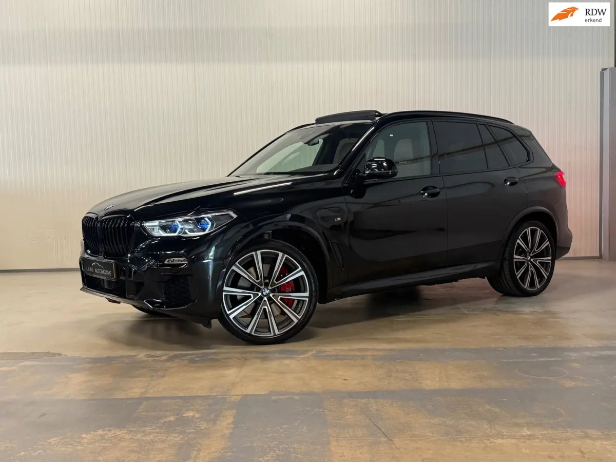XDrive45e High Executive | M-SPORT | PANO | LASERLIGHTS | LUCHTVERING