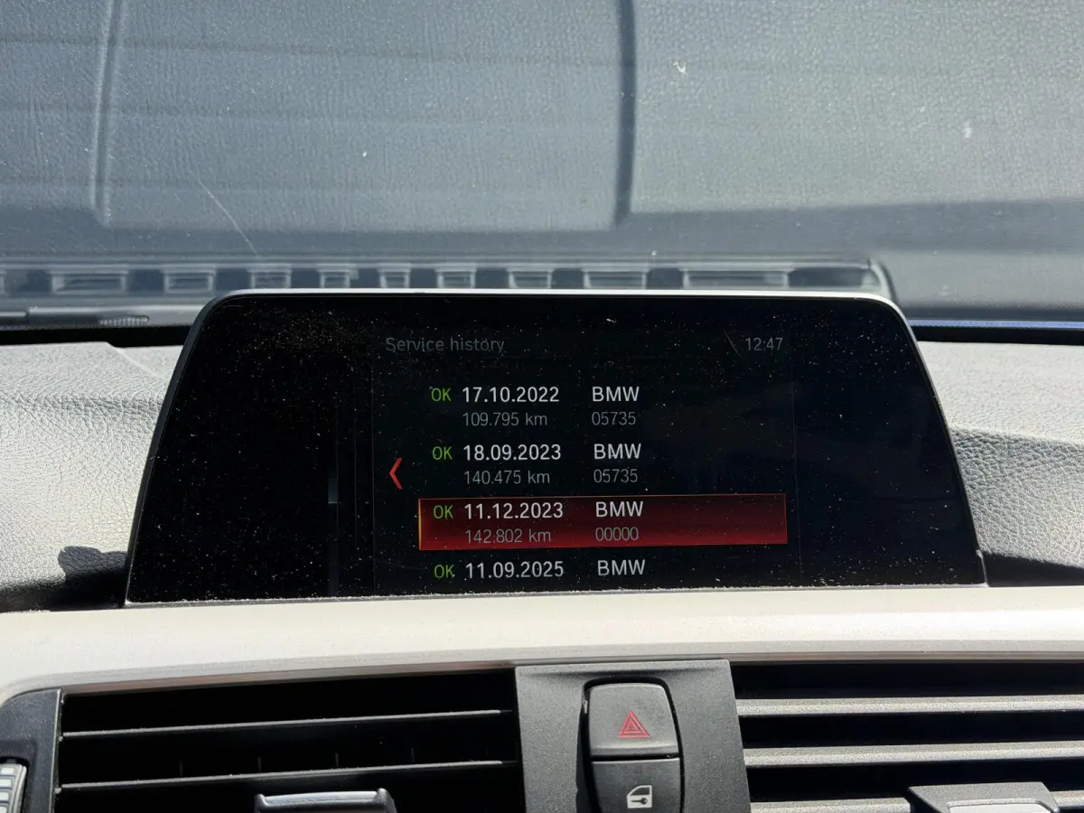 330e High Executive SOH 91,3% | Navigatie | Lederen Bekleding | 19 Inch Lichtmetalen Velgen | Cruise Control |