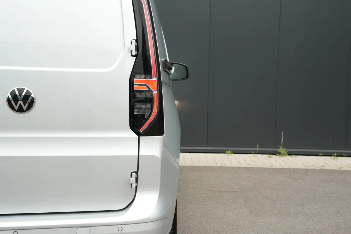 2.0 TDi Automaat 122 PK | Alarm klasse 1(startblokkering) | Anti Blokkeer Systeem | Bestuurdersairbag