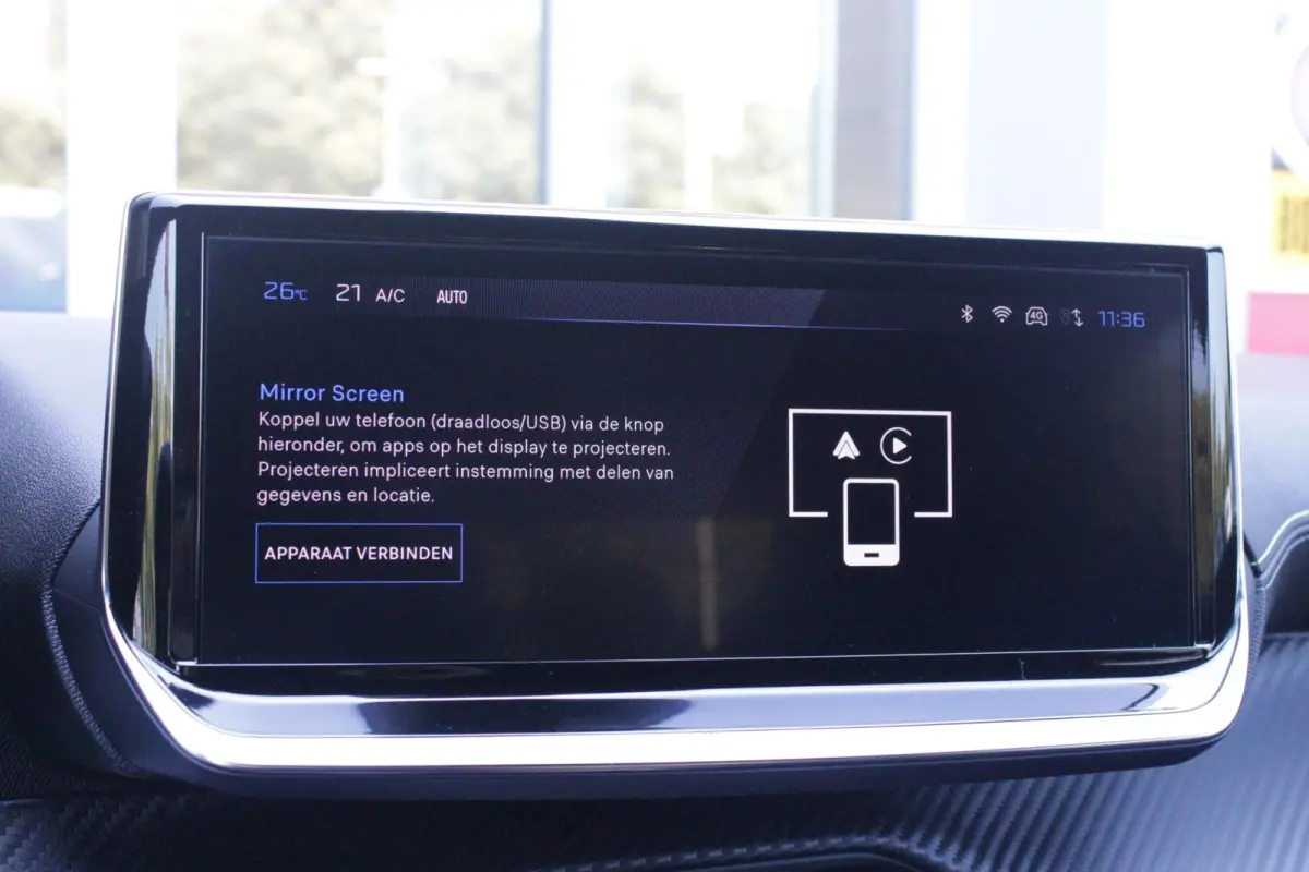 1.2 Hybrid 145PK AUTOMAAT GT | CAMERA VOOR + ACHTER | NAVIGATIE | DRAADLOZE APPLE CARPLAY/ANDROID AUTO | FULL LED KOPLAMPEN | LICHTMETALEN VELGEN 17" | DODEHOEK DETECTIE | DRAADLOZE TELEFOON