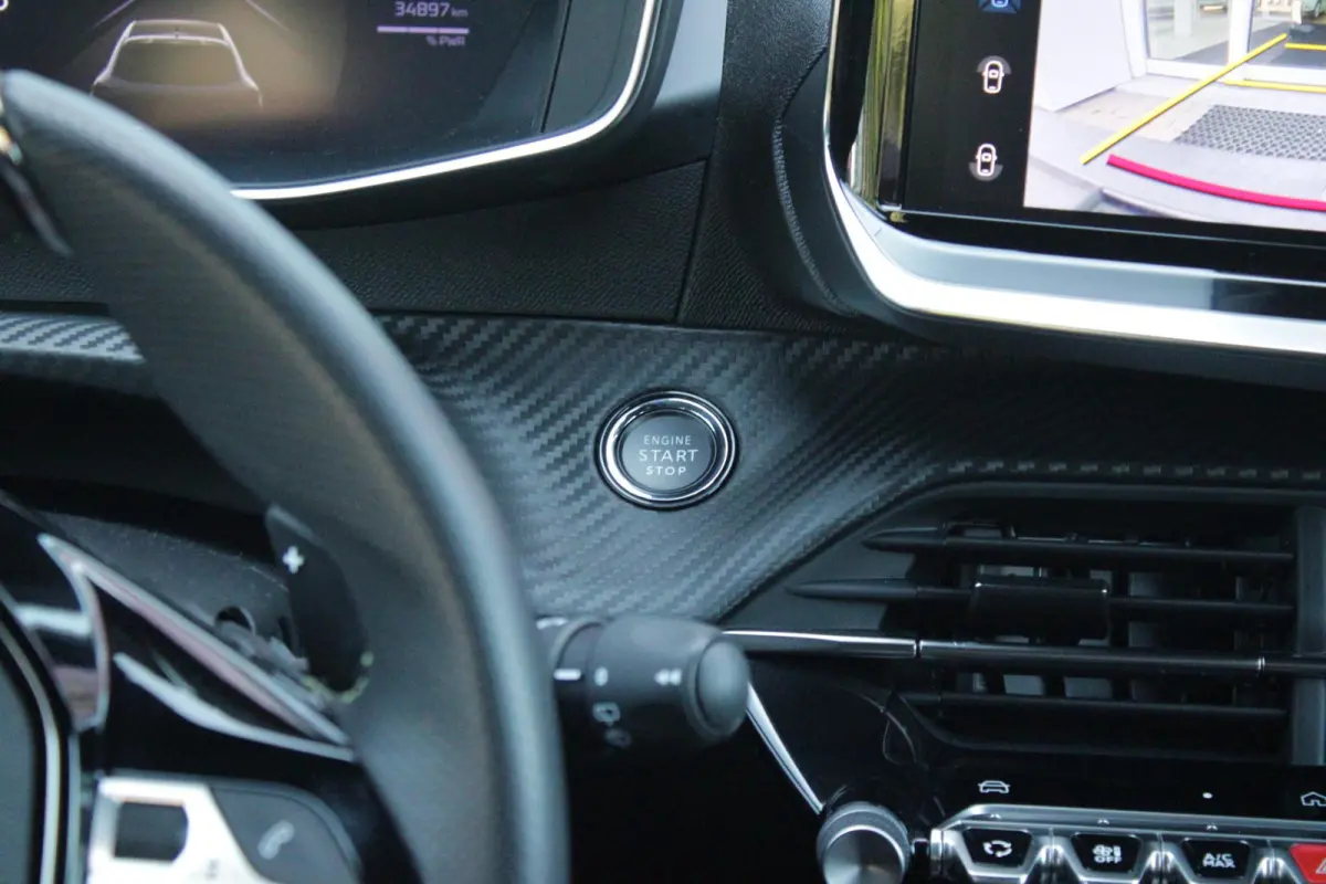 1.2 Hybrid 145PK AUTOMAAT GT | CAMERA VOOR + ACHTER | NAVIGATIE | DRAADLOZE APPLE CARPLAY/ANDROID AUTO | FULL LED KOPLAMPEN | LICHTMETALEN VELGEN 17" | DODEHOEK DETECTIE | DRAADLOZE TELEFOON