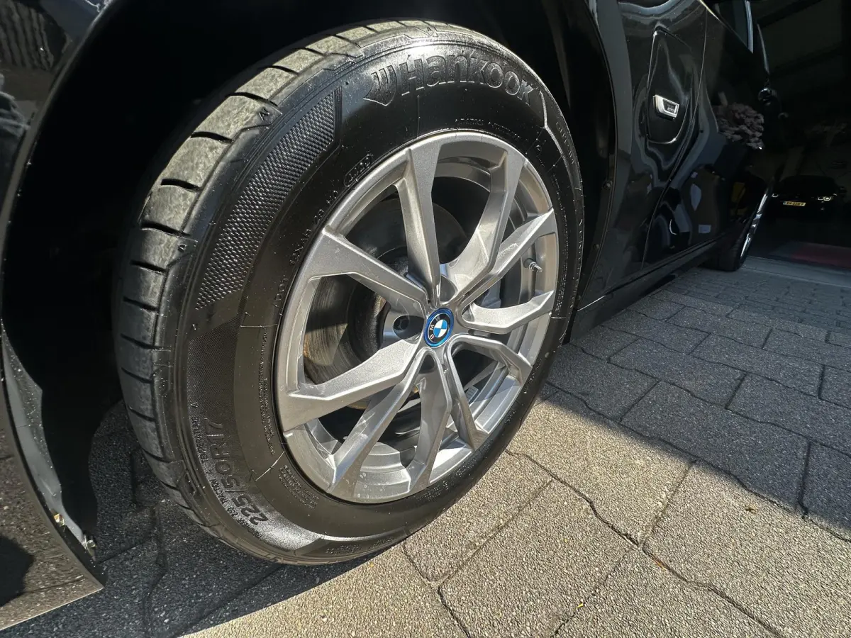 330e Shadow Line SOH 96,4%