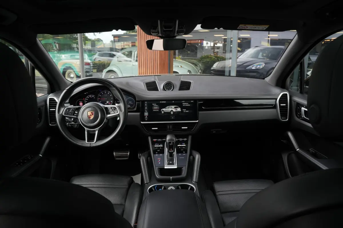 2.9 S Panoramadak SportChrono Leer Stuurverw. Trekhaak