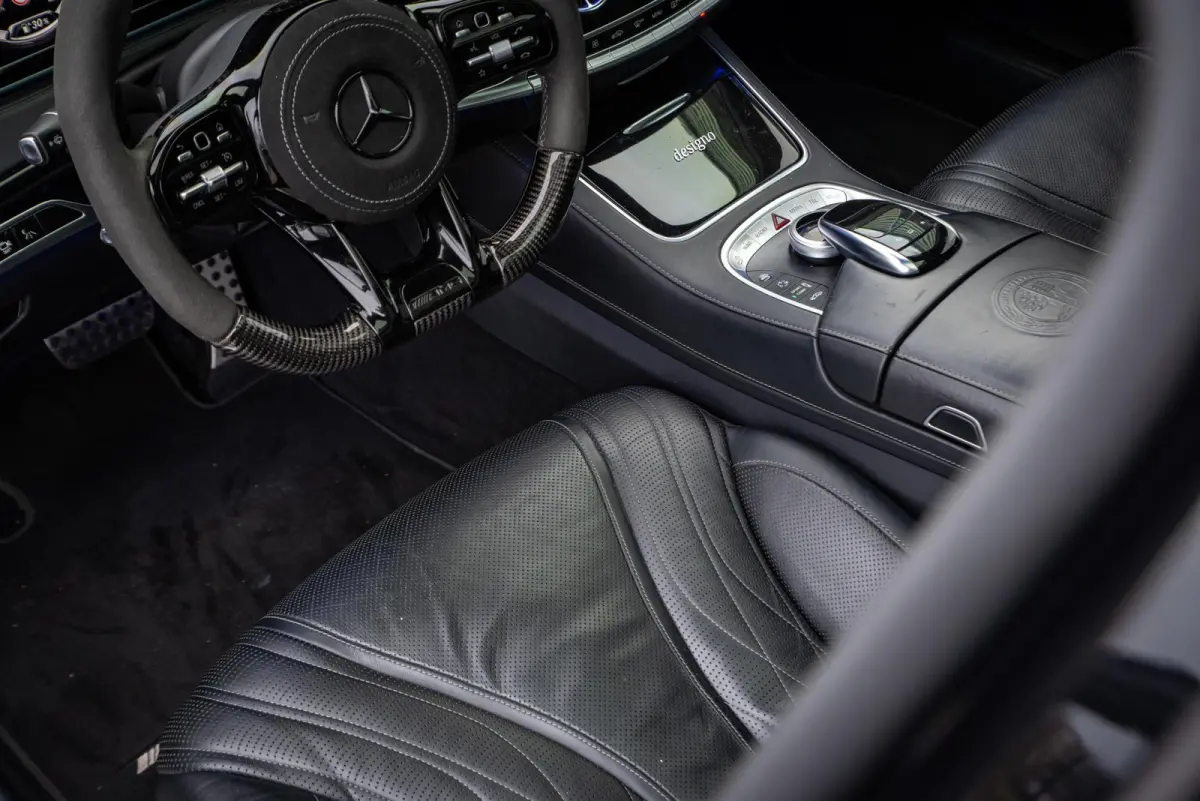 AMG 63 4Matic Lang Mercedes-Benz S-klasse 63 AMG 4Matic Lang Panodak Burmester Keyless 360cam 22''LM