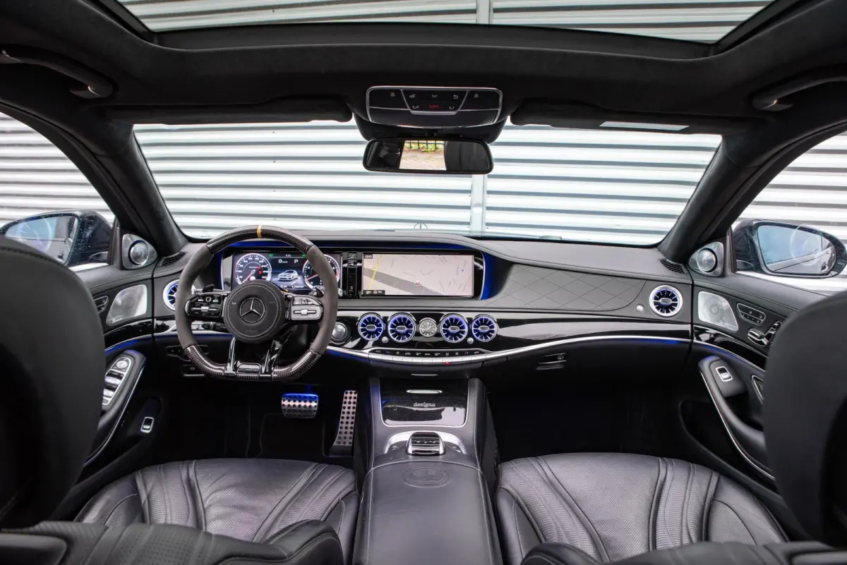 AMG 63 4Matic Lang Mercedes-Benz S-klasse 63 AMG 4Matic Lang Panodak Burmester Keyless 360cam 22''LM