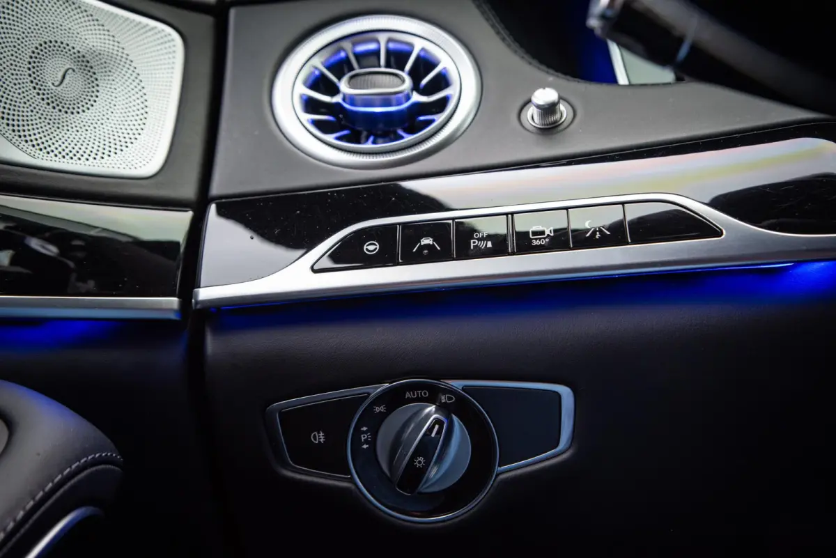 AMG 63 4Matic Lang Mercedes-Benz S-klasse 63 AMG 4Matic Lang Panodak Burmester Keyless 360cam 22''LM