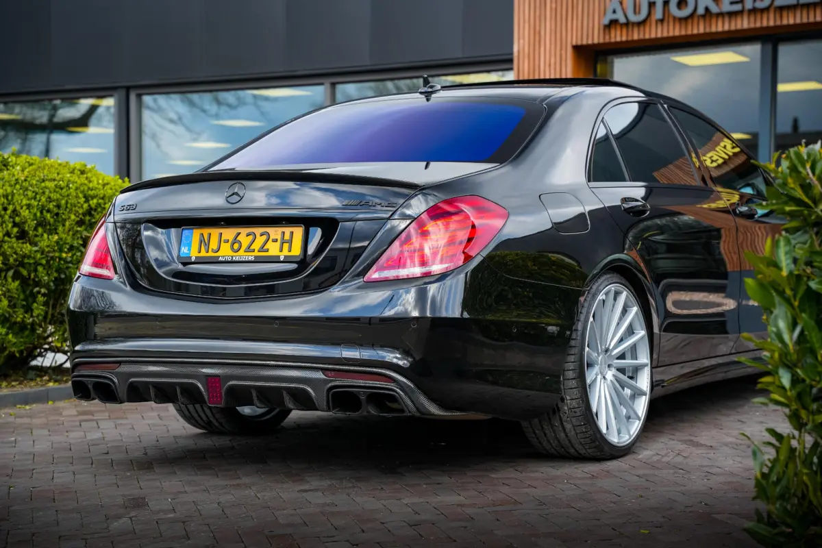 AMG 63 4Matic Lang Mercedes-Benz S-klasse 63 AMG 4Matic Lang Panodak Burmester Keyless 360cam 22''LM