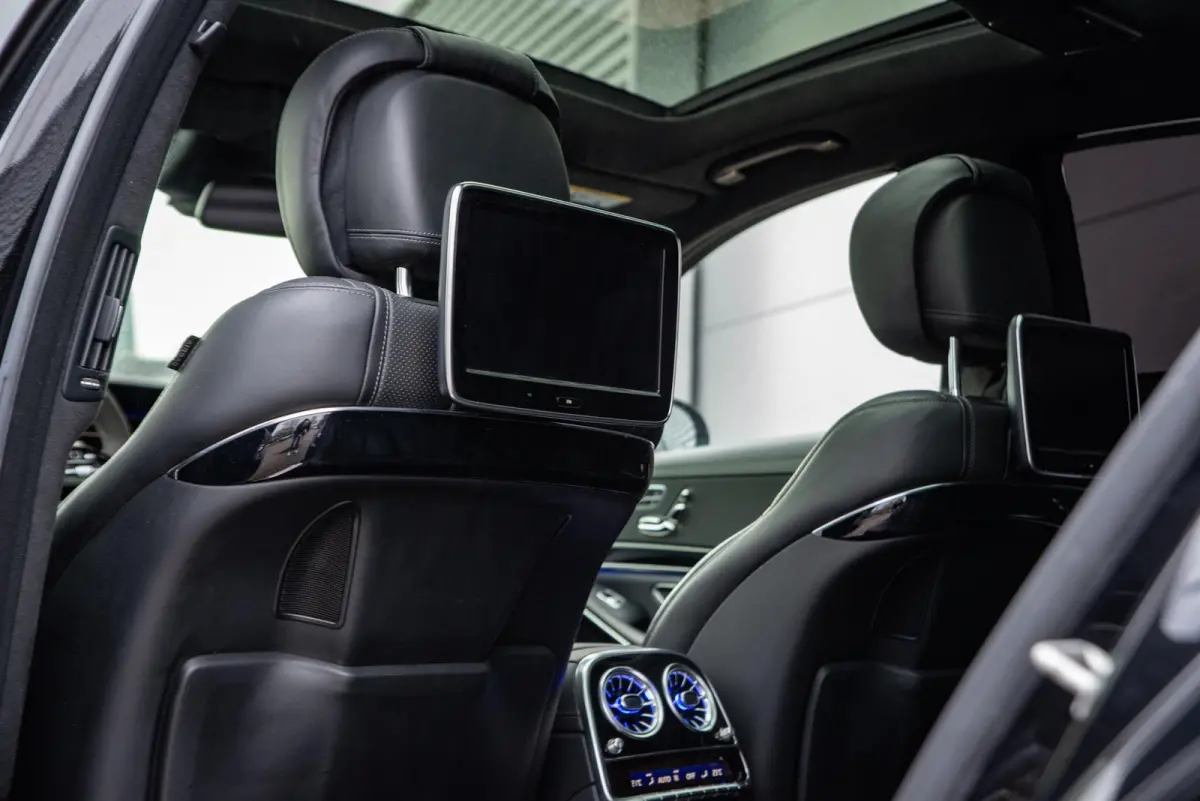 AMG 63 4Matic Lang Mercedes-Benz S-klasse 63 AMG 4Matic Lang Panodak Burmester Keyless 360cam 22''LM