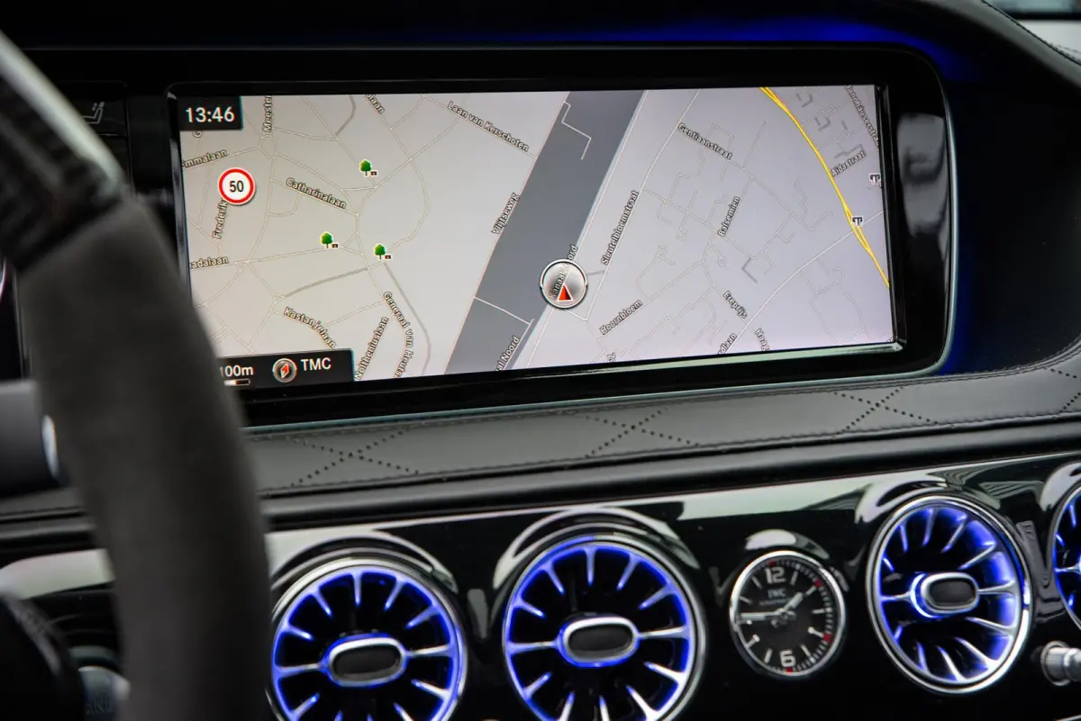 AMG 63 4Matic Lang Mercedes-Benz S-klasse 63 AMG 4Matic Lang Panodak Burmester Keyless 360cam 22''LM