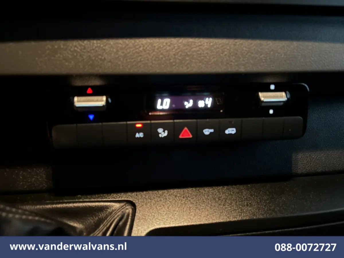 316 CDI 164pk L3H2 Euro6 Airco | Camera | Navigatie | Apple Carplay | Chauffeursstoel Cruisecontrol, Android Auto, Stoelverwarming, 270Graden Achterdeuren, Parkeersensoren, Bijrijdersbank
