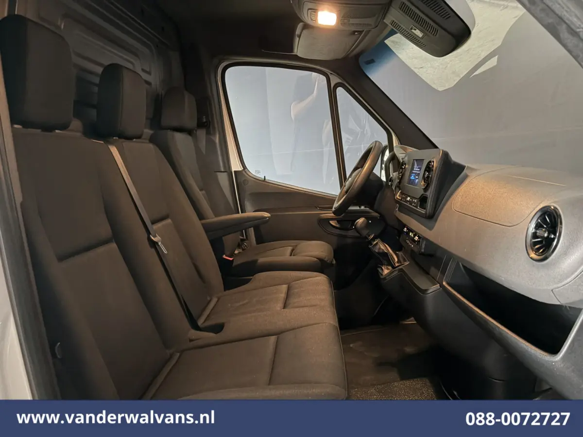316 CDI 164pk L3H2 Euro6 Airco | Camera | Navigatie | Apple Carplay | Chauffeursstoel Cruisecontrol, Android Auto, Stoelverwarming, 270Graden Achterdeuren, Parkeersensoren, Bijrijdersbank