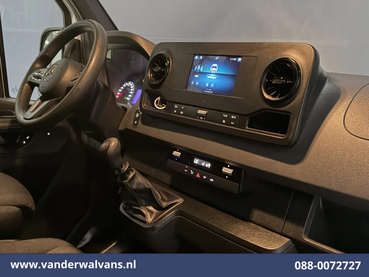 316 CDI 164pk L3H2 Euro6 Airco | Camera | Navigatie | Apple Carplay | Chauffeursstoel Cruisecontrol, Android Auto, Stoelverwarming, 270Graden Achterdeuren, Parkeersensoren, Bijrijdersbank