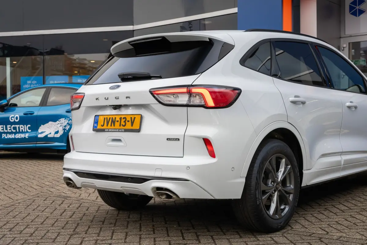 2.5 PHEV ST-Line X | Adaptive Cruise | 360 camera | Apple Carplay/Android Auto | Bang&Olufsen | Stoelverwarming | Parkeersensoren Voor/Achter | | Apple Carplay/Android Auto|telefoonintegrati