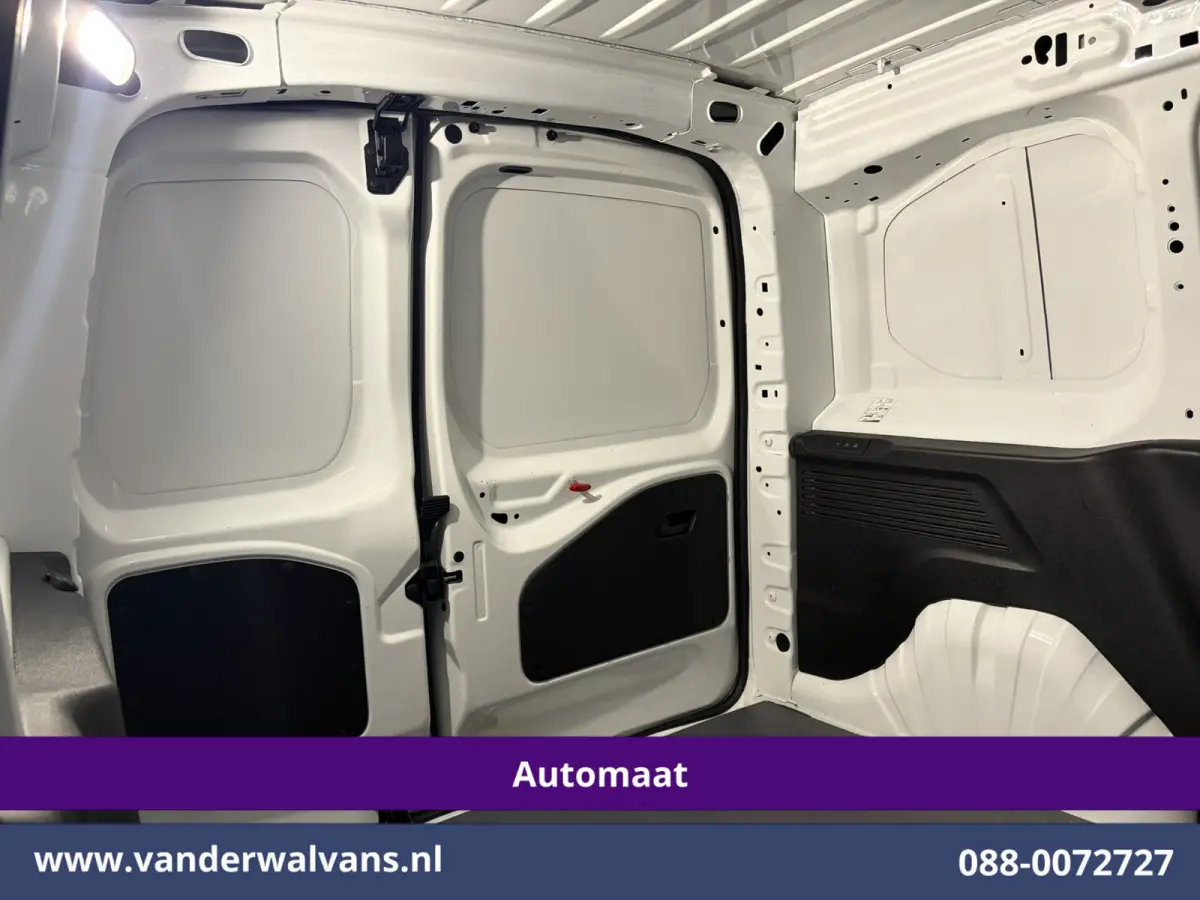 1.2 PureTech 130pk Automaat Benzine L1H1 Euro6 Airco | 3-Zits | Camera | Apple Carplay Cruisecontrol, Android Auto, Parkeersensoren