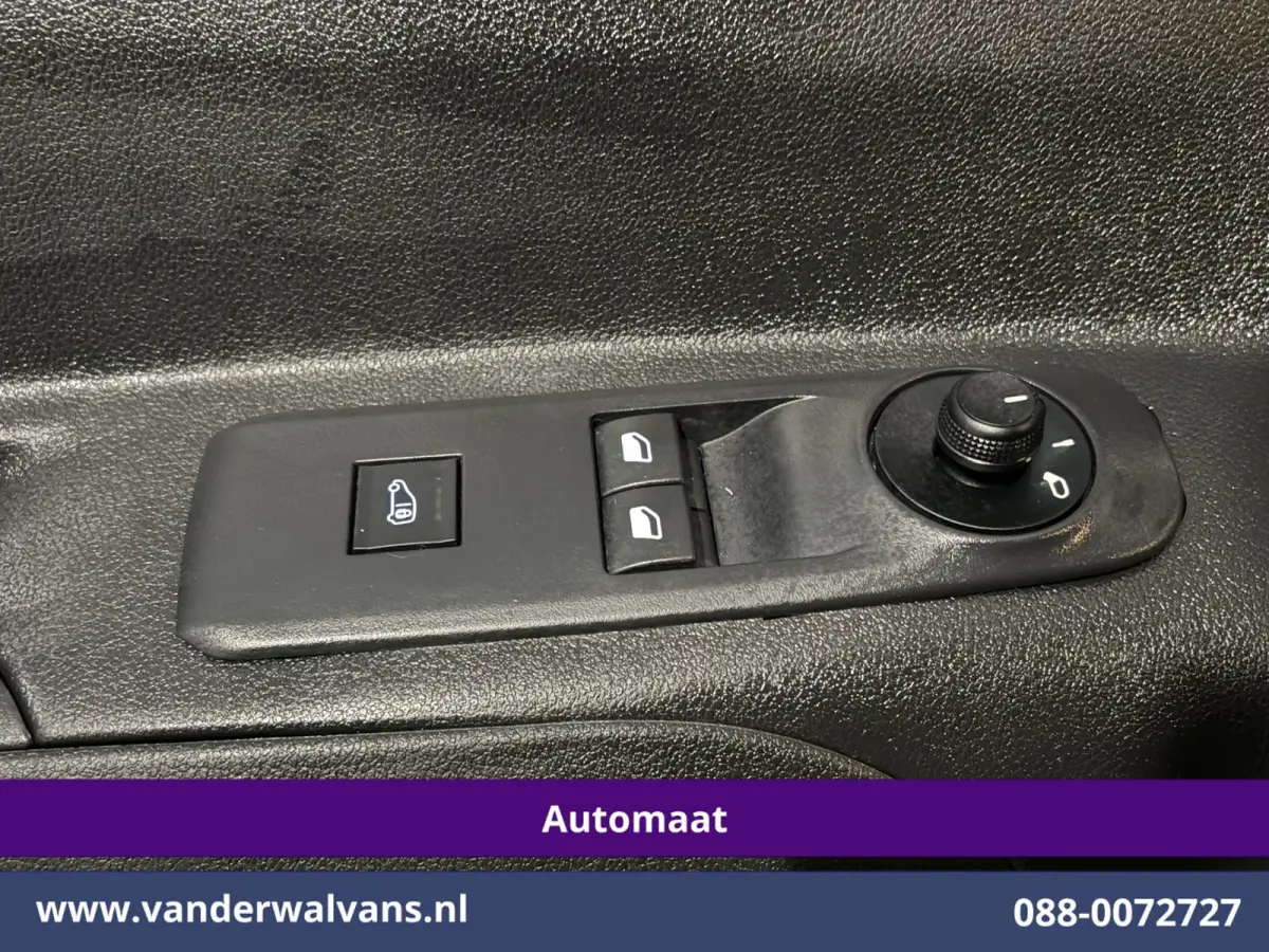 1.2 PureTech 130pk Automaat Benzine L1H1 Euro6 Airco | 3-Zits | Camera | Apple Carplay Cruisecontrol, Android Auto, Parkeersensoren