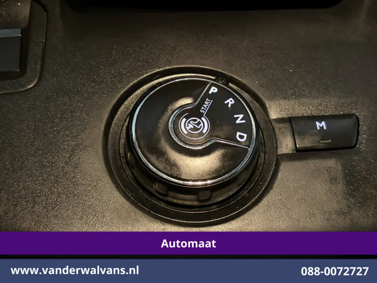 1.2 PureTech 130pk Automaat Benzine L1H1 Euro6 Airco | 3-Zits | Camera | Apple Carplay Cruisecontrol, Android Auto, Dakdragers, Parkeersensoren