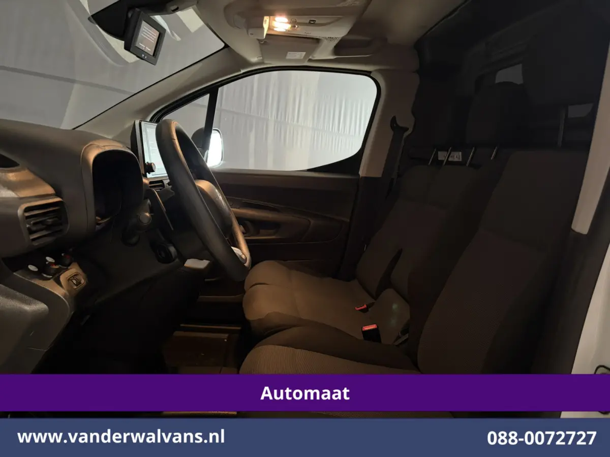 1.2 PureTech 130pk Automaat Benzine L1H1 Euro6 Airco | 3-Zits | Camera | Apple Carplay Cruisecontrol, Android Auto, Parkeersensoren